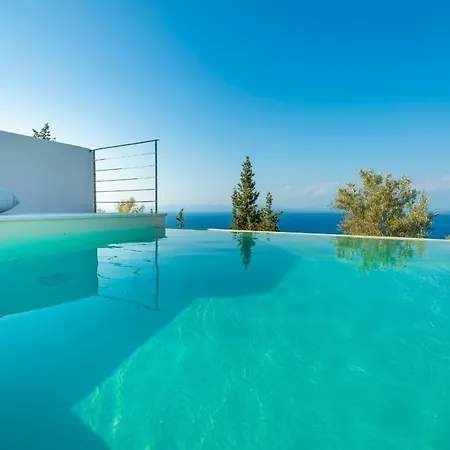 Ionion Theasis Dioni ヴィラ Tsoukaládhes