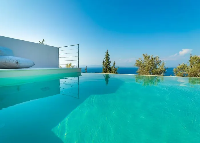 Ionion Theasis Dioni Villa Tsoukaládhes